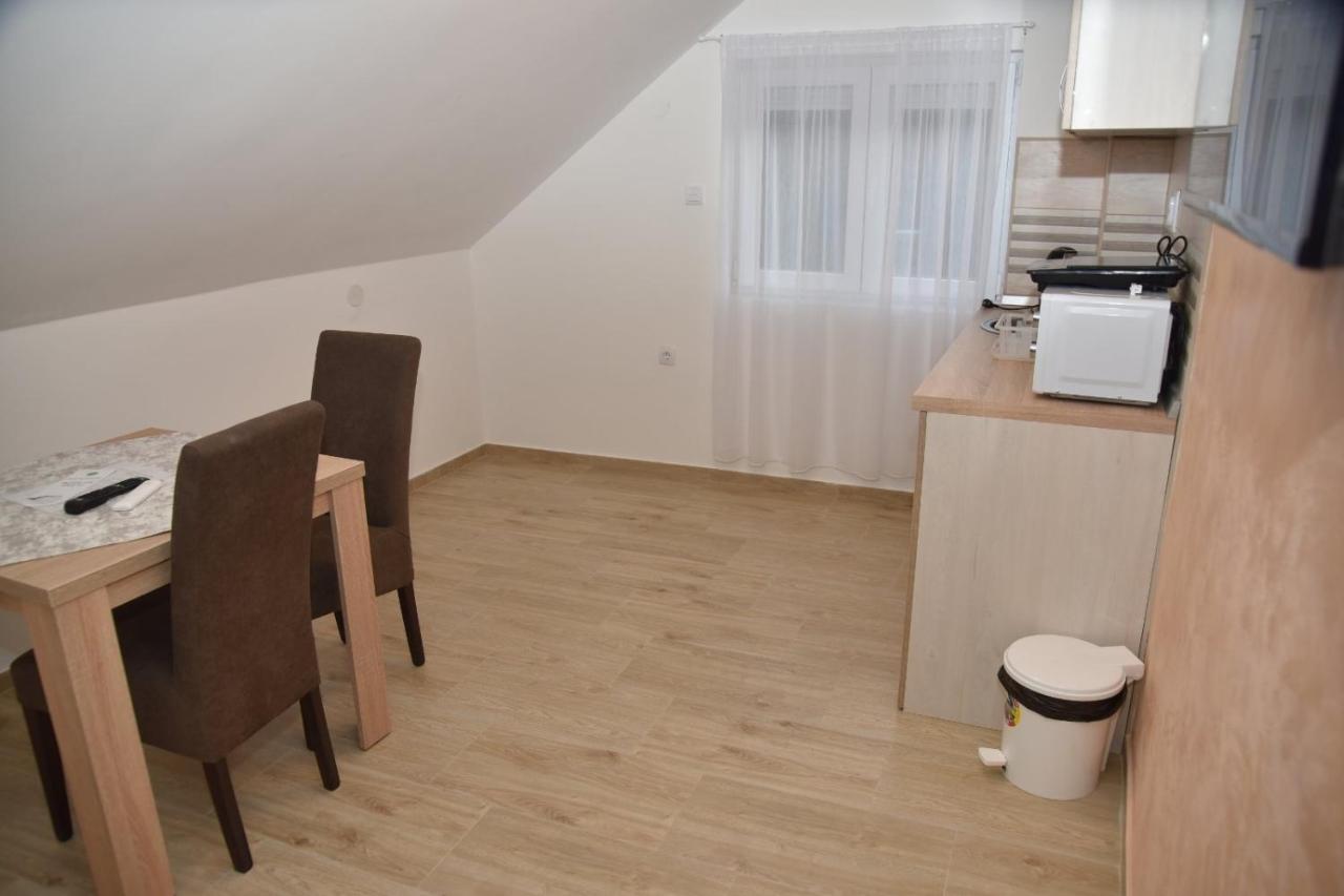 Vila Lux Nedeljkovic Gornja Trepca Čačak 外观 照片